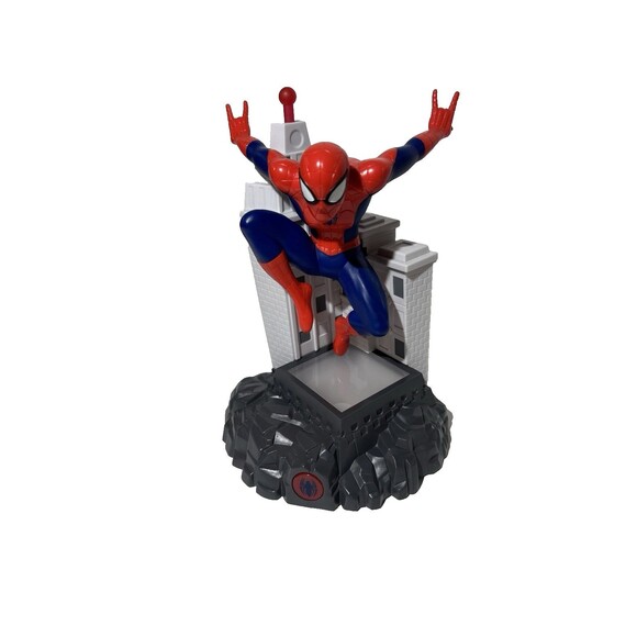 Marvel Spider-Man 11″ Talking Coin Bank w/ Lights & Sounds – Peachtree Plaything - Picture 2 of 10